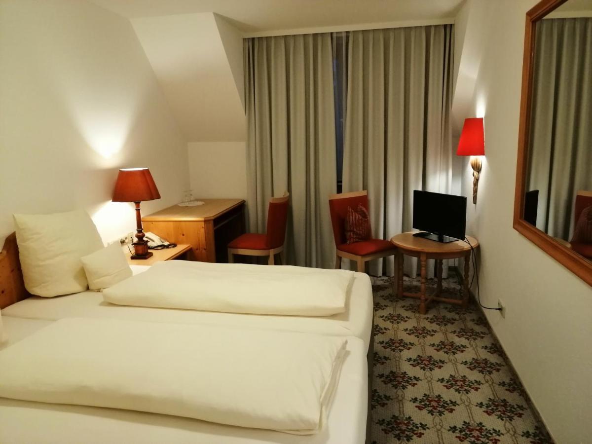 Landhotel Reckenberg Stegen エクステリア 写真